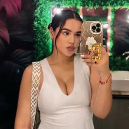 :Only the arrogant hotel girl with the best face falls happily! Use aphrodisiacs to make her aware of the full-body psychedelic creampie! Only the arrogant hotel girl with the best face falls happily! Use aphrodisiacs to make her aware of the full-body psychedelic creampie!