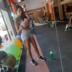 The OL worked as a escort girl without telling the company!