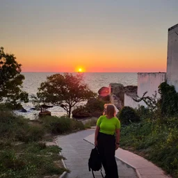 The whole family is living a life of incest with their mother in their hometown where they left the nest. Ichiba ROE-110-C.