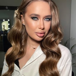 Creampie date with a plain girl. Age difference over 10! Average face, great style, online girlfriend I met for the first time today