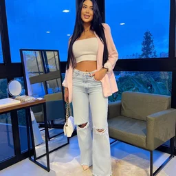 Fifty-year-old woman's vaginal opening is overflowing with juice, and she masturbates with her fingers 3 - Unknown actor.