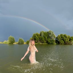 Domestic Madou AV MD MD0067 Hunter and prey, fake game between brother and sister, true incest Lin Siyu