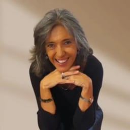 My younger sister is handling my sexual desires.