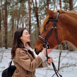 UMSO-511 10 beautiful hairless girls with small breasts