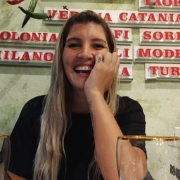 The hot girl who likes the middle-aged uncle too much can do whatever the uncle asks, whether it's swallowing semen or creampie! Rima Arai MUDR-201-C.