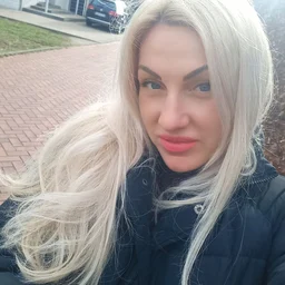 Big boobs, nice and non-clingy, hot and slutty anchor, little queen, two cars and private WeChat