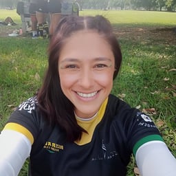 Brother hooked up with a girl with an internet celebrity and had sex with her