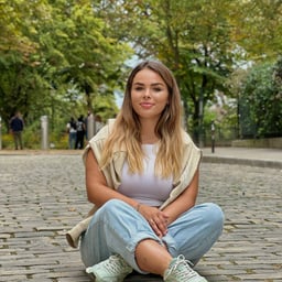 SVCAO-004 Wagyu BBQ pick-up! Fascinating summer beach! Ultra-luxury oceanfront hotel! Amateur beach girl in high class con