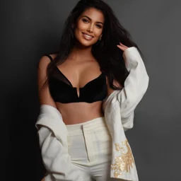 Slut with black stockings and fat ass gives oral sex and serves her wolf friend for passionate sex