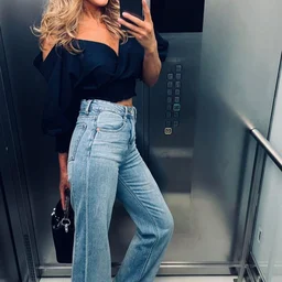 Taiwanese busty girl experiences the gifts brought by her fans.