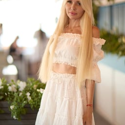 :The devilishly variable speed riding position makes the patient's cock feel so good that it induces creampie! The devilishly variable speed riding position makes the patient's cock feel so good that it induces creampie!