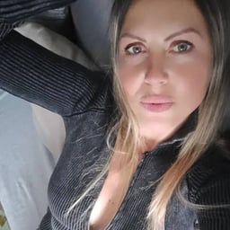 MIMK-110-C I'm being threatened by the J● next door and I'm getting into her (Crying - Live-action version - Cumulative sales of 110,000 copies of the series - Girl in Uniform and Ossa