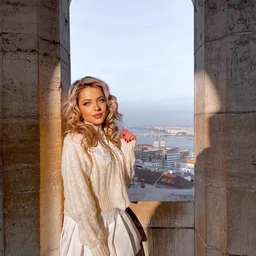 JUQ422 A married woman who received a duplicate key lived alone in a room where a male student was creampied until he graduated.