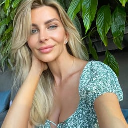 :The female king who impatiently angered MManJi●Po and ejaculated. The female king who impatiently angered MManJi●Po and ejaculated.