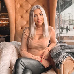 The innocent and cute girl covered her mouth and was fucked hard. She was shy and moaned so tenderly.