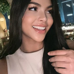 I want to do this when I go to a custom shop. The forbidden call girl's naked stockings were accidentally slipped in during this play. Desirable single mother