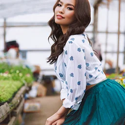 Top resources_Bantang's super good-looking and elegant lady [Tao Manye] twists her waist, rubs her breasts, and dances so sultryly.