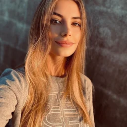 Mature women having fun: Fifty-year-old mother Miki Yoshii is addicted to female business trips Ryoko Izawa AED236