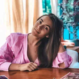 328HMDNC490 A beautiful married woman went on a sightseeing and eating trip to Tokyo. She was fucked to the point of climax and squirted continuously.